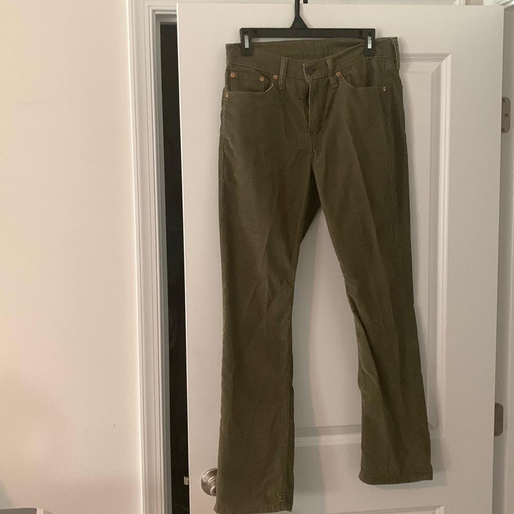 Men’s Levi Strauss Corduroy pants. Olive Green